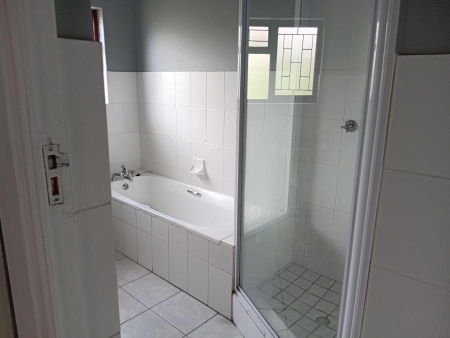 To Let 3 Bedroom Property for Rent in Strand North Western Cape